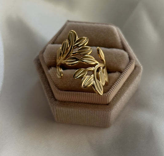 Gold Leaf Ring