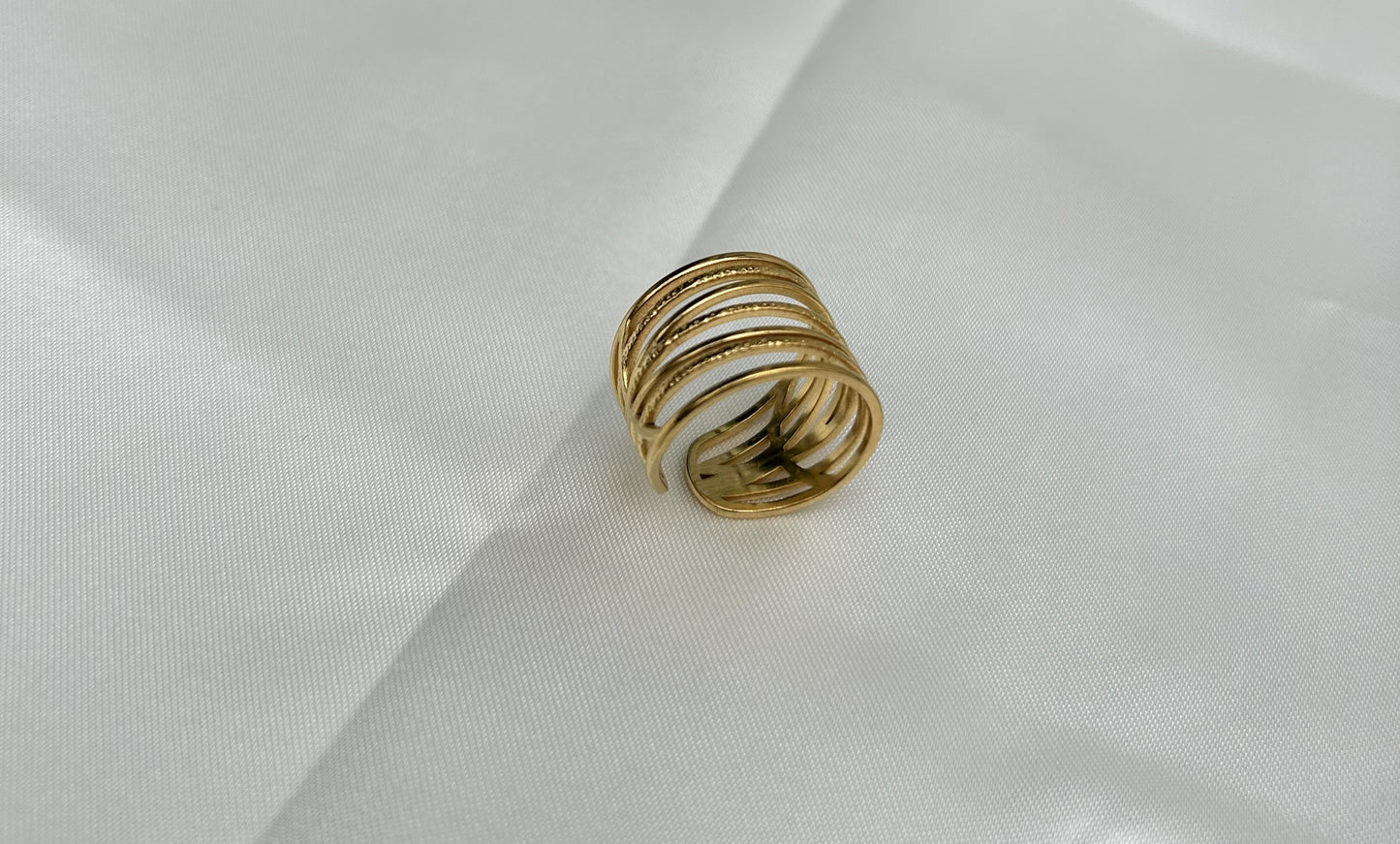 Modern Multi Ring