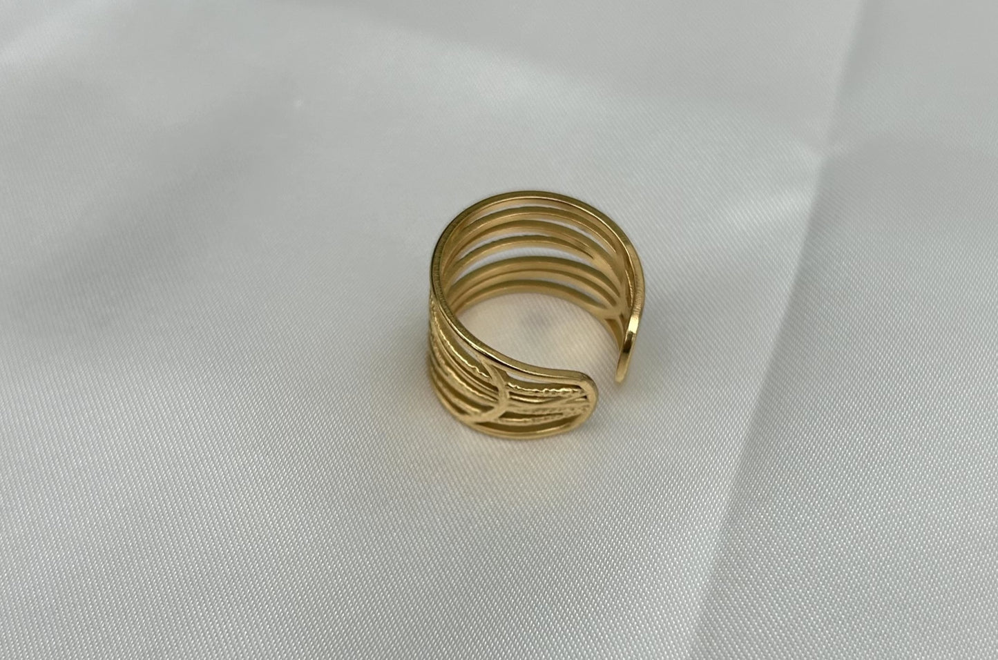 Modern Multi Ring