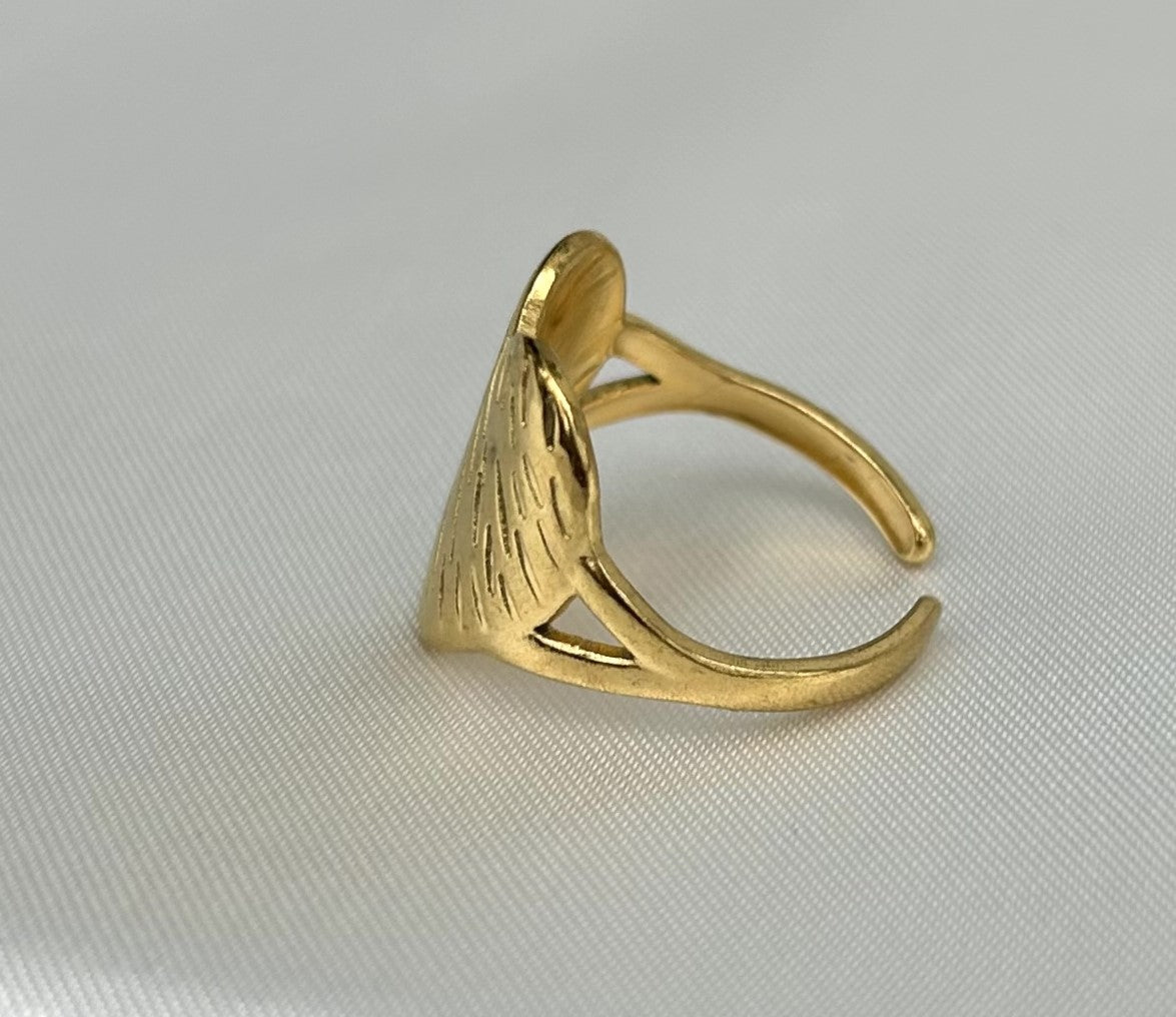 Bold Heart Ring